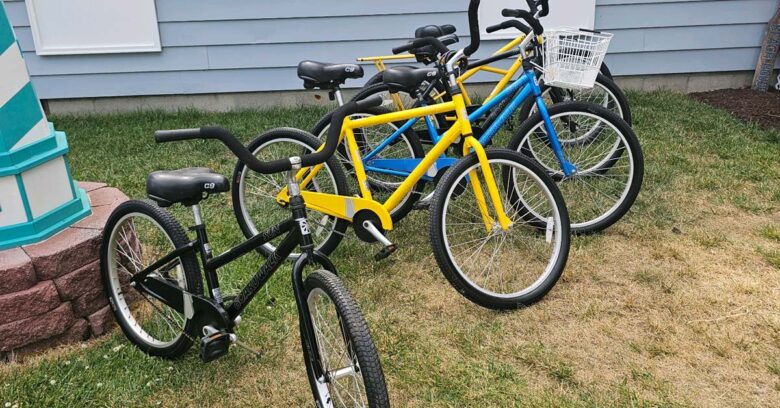 FREE! 6 bikes, 4 kayaks, 3 paddleboards for use during your stay